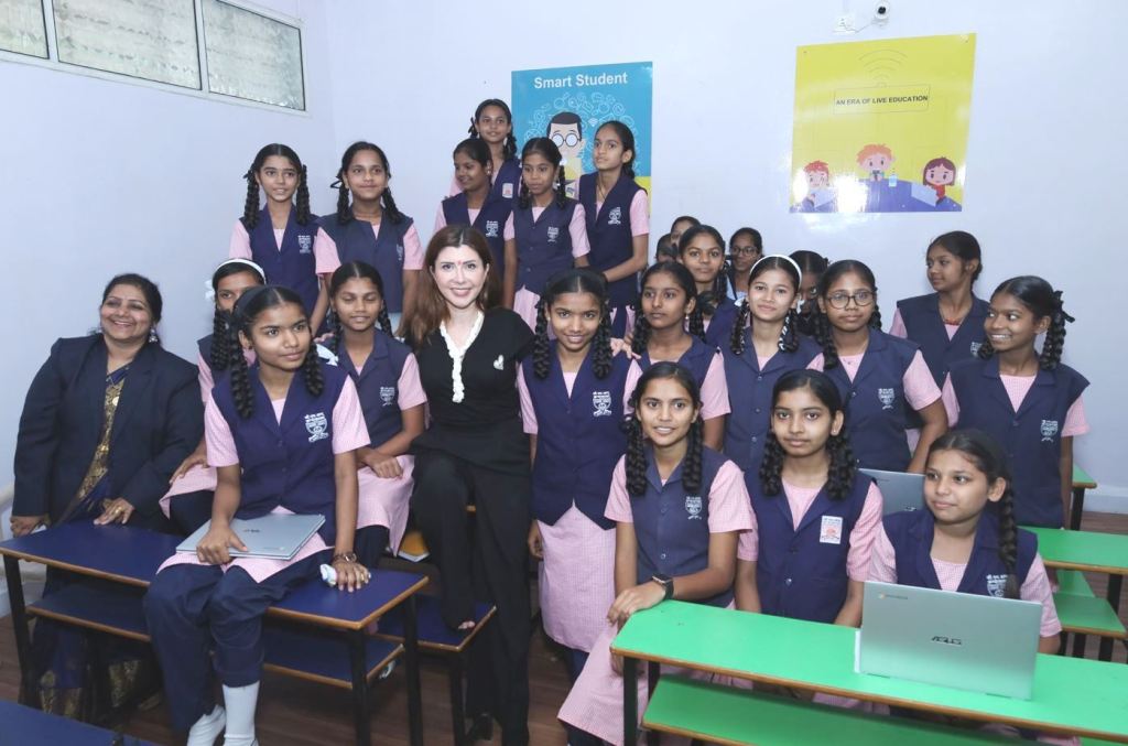 Mercedes-Benz Launches 'Green School Transformation Project' in Pune to Empower Girls' Education